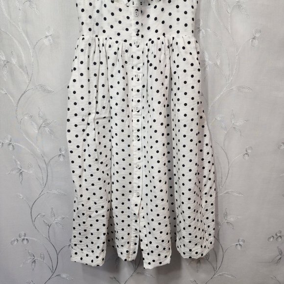 Black & White Polka Dot, Tie Top Dress with Adjustable Straps & Pockets! - Picture 4 of 12